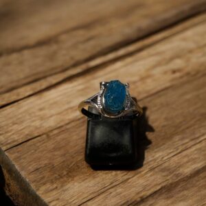 Bague Apatite bleue brute