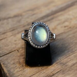 Bague Labradorite violette